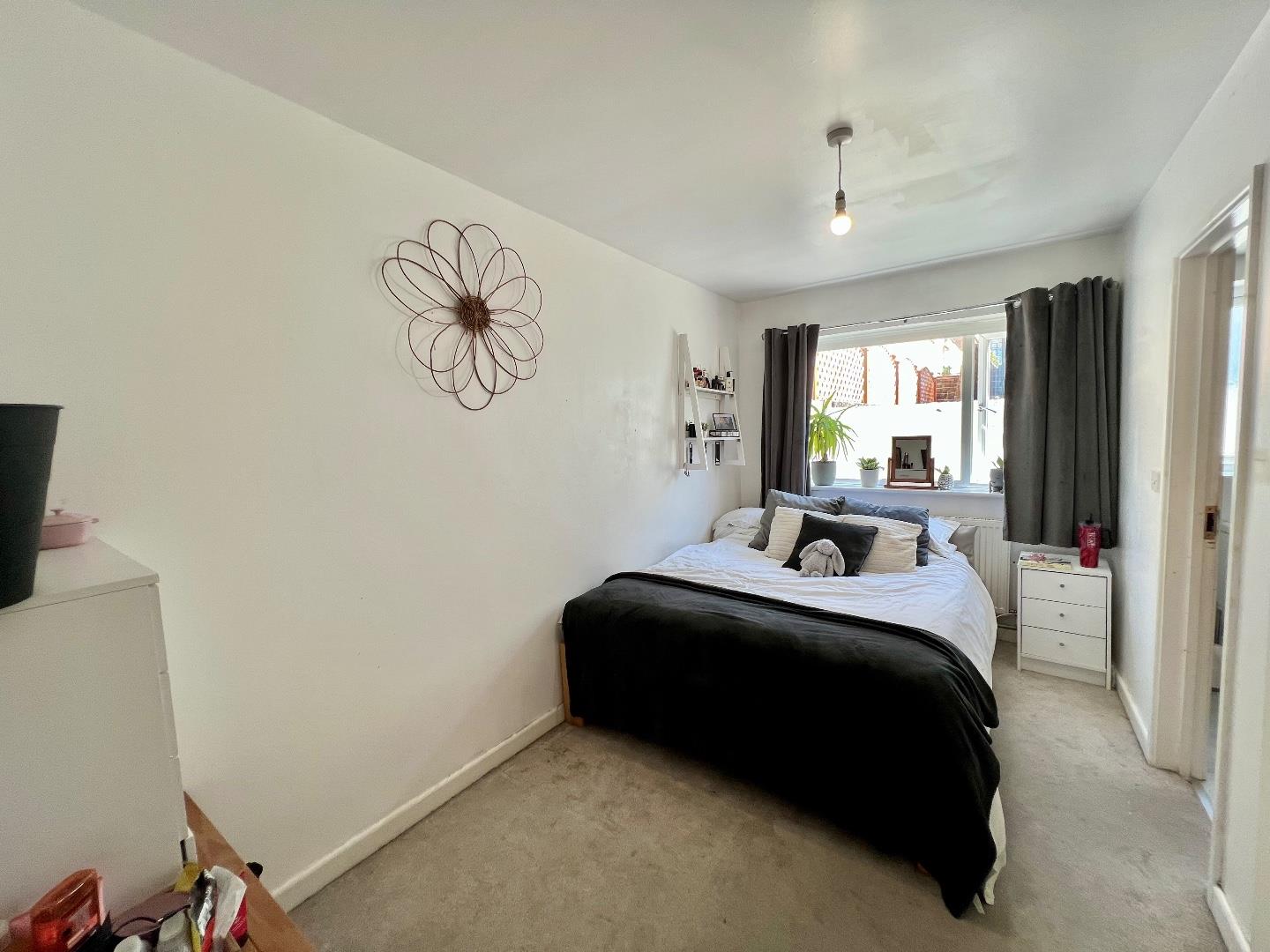 Marine Drive, Ogmore-By-Sea, Vale of Glamorgan, CF32 0PJ